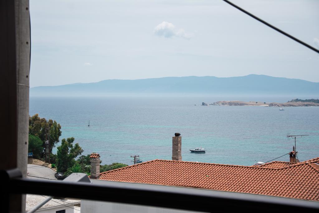 Dione Apartments Ouranoupoli Exterior foto