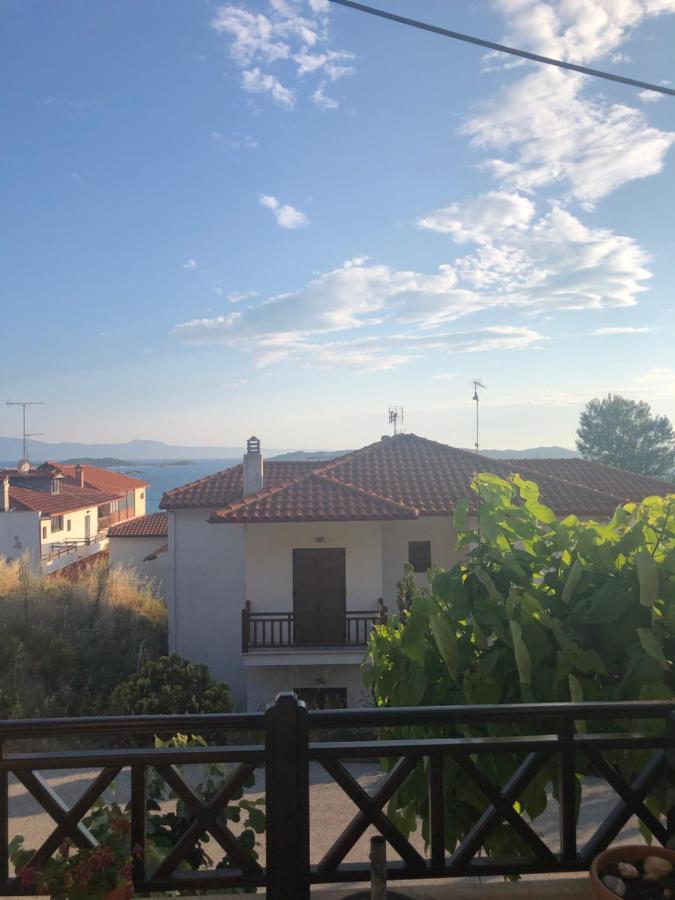Dione Apartments Ouranoupoli Exterior foto